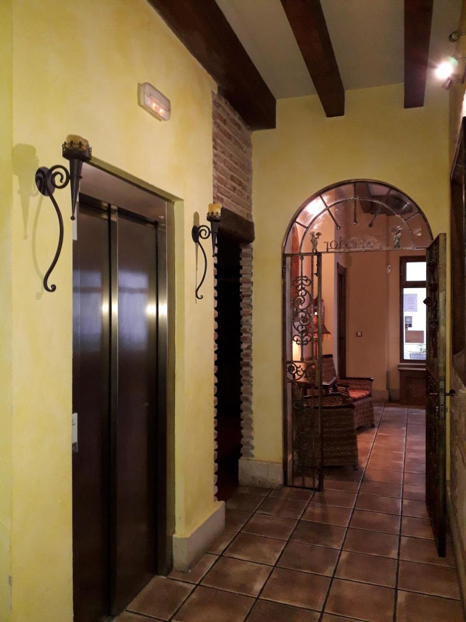Hotel Rural El Marques Saldaña Εξωτερικό φωτογραφία